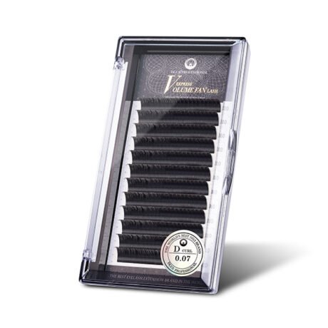 40480-391-Express_volume_fan_lash_1.jpg